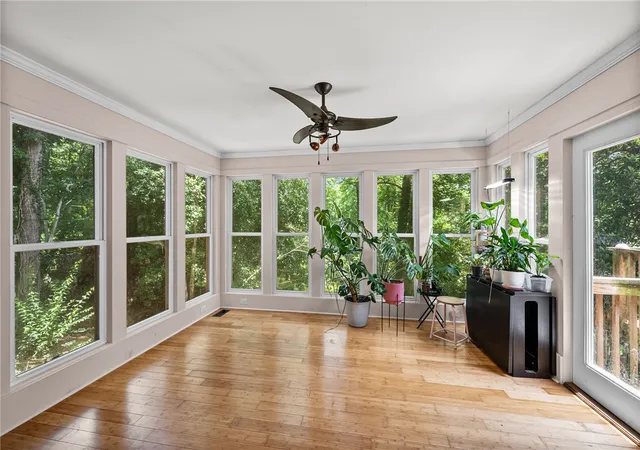 Photo 3 of Single family home for sale at 23 Weehawken Cir, Taylors, SC 29687 | MLS# 20304166 | Listing updated on 2026-09-15