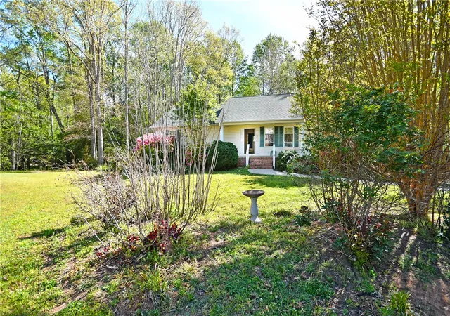 2nd image of 125 Fleetwood Dr, Liberty, SC 29657 | MLS# 20304183