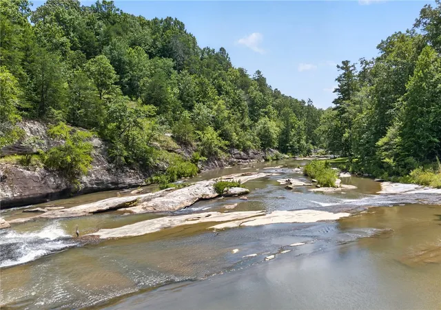 2nd image of 125 Chauga Shoals Dr, Westminster, SC 29693 | MLS# 20304188