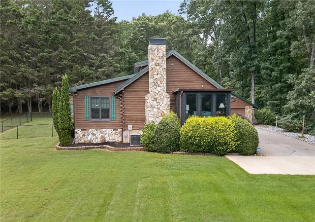 2nd image of 158 Choestoea Rd, Westminster, SC 29693 | MLS# 20304203