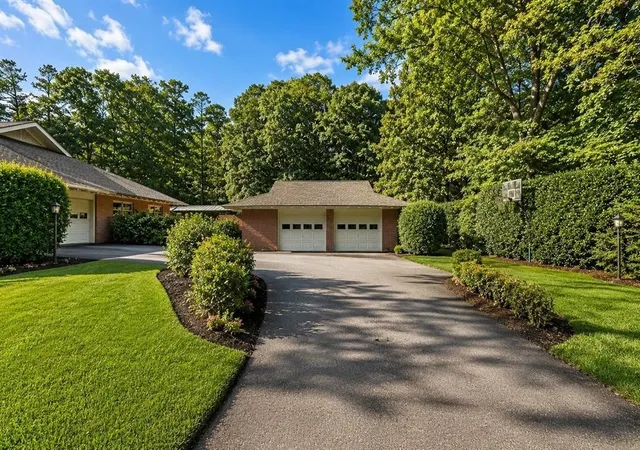 image of 325 Lanham Cir, Spartanburg, SC 29307 | MLS# 20304175