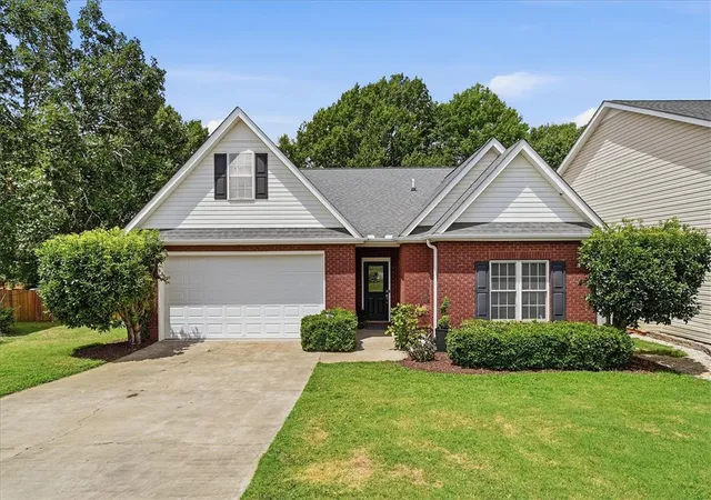 Photo 1 of Single family home for sale at 112 Elliott Cir, Anderson, SC 29621 | MLS# 20304225 | Listing updated on 2026-09-25