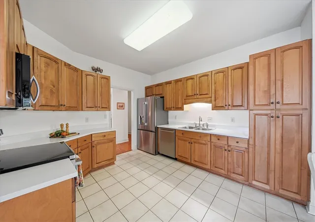Photo 4 of Single family home for sale at 112 Elliott Cir, Anderson, SC 29621 | MLS# 20304225 | Listing updated on 2026-09-25
