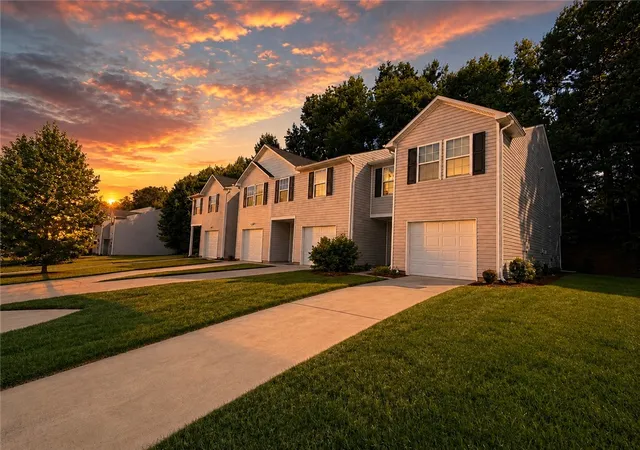 Photo 1 of Townhouse for sale at 131 Evonshire Blvd, Anderson, SC 29621 | MLS# 20304149 | Listing updated on 2026-07-24