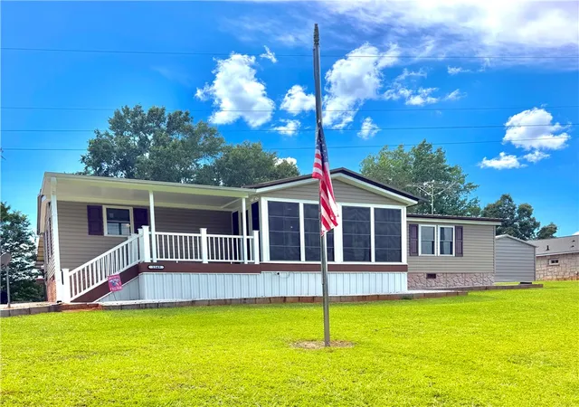 1st image of 1549 Greenfield Rd, Westminster, SC 29693 | MLS# 20304255