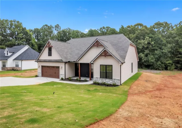 Photo 3 of Single family home for sale at 2210 Refuge Rd, Pendleton, SC 29670 | MLS# 20304269 | Listing updated on 2026-09-11