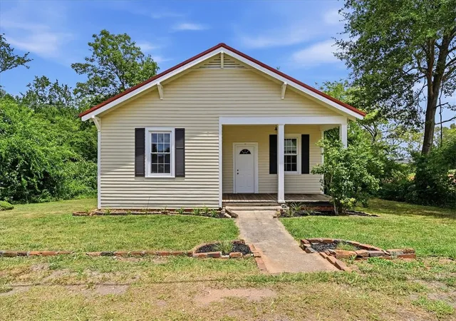 Photo 1 of Single family home for sale at 1207 Goddard Ave, Seneca, SC 29678 | MLS# 20304218 | Listing updated on 2026-09-08