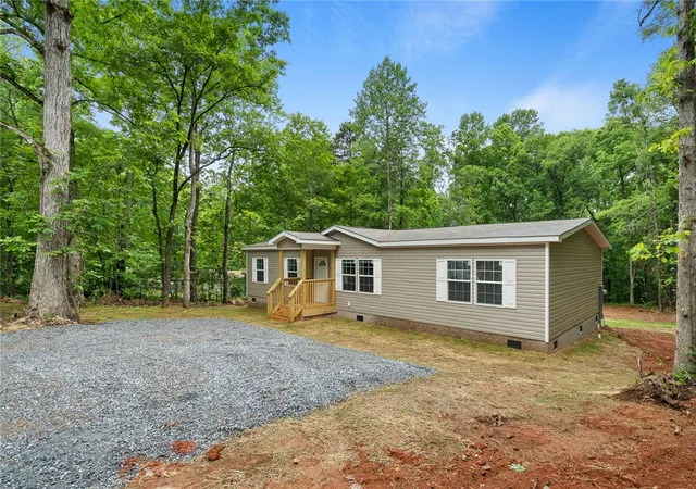 2nd image of 419 Austin Dr, Anderson, SC 29624 | MLS# 20304293