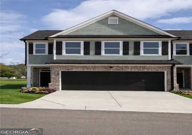 Photo 1 of Townhouse for sale at 15 Crest Dr #1, Hartwell, GA 30643 | MLS# 20304298 | Listing updated on 2026-07-25