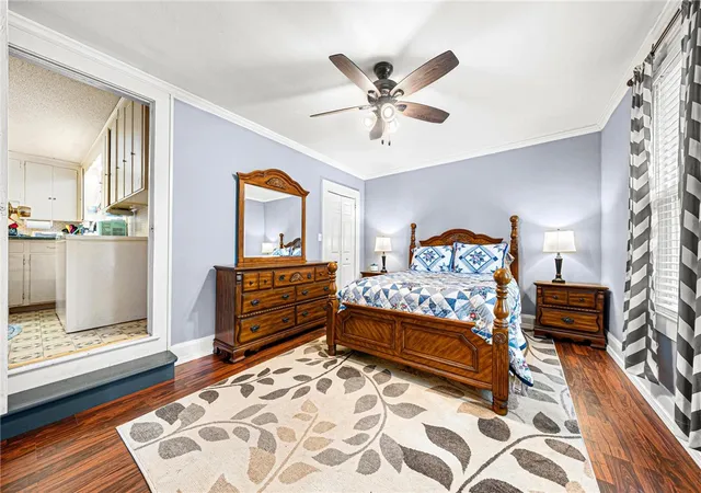 Photo 3 of Single family home for sale at 1705 E Calhoun St, Anderson, SC 29621 | MLS# 20304301 | Listing updated on 2026-08-26