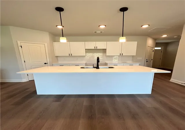 Photo 4 of Townhouse for sale at 19 Crest Dr #2, Lavonia, GA 30553 | MLS# 20304299 | Listing updated on 2026-07-25