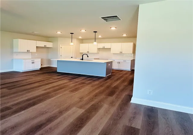 5th image of 23 Crest Dr #3, Lavonia, GA 30553 | MLS# 20304302