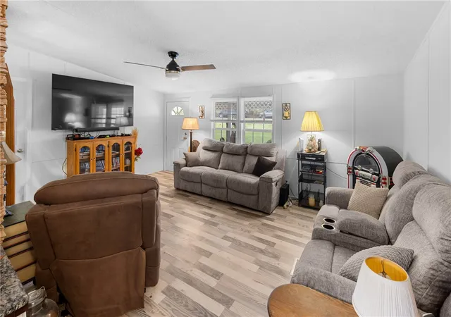 Photo 3 of Manufactured home for sale at 164 Peachtree Ln, Seneca, SC 29678 | MLS# 20304308 | Listing updated on 2026-10-08