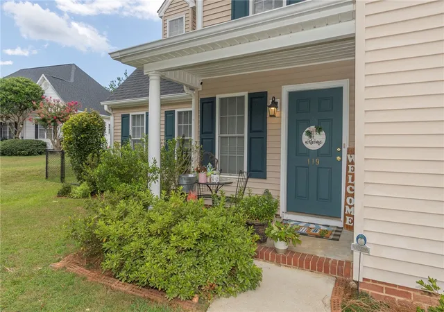 Photo 3 of Single family home for sale at 119 Taylors Trl, Anderson, SC 29621 | MLS# 20304017 | Listing updated on 2026-09-06