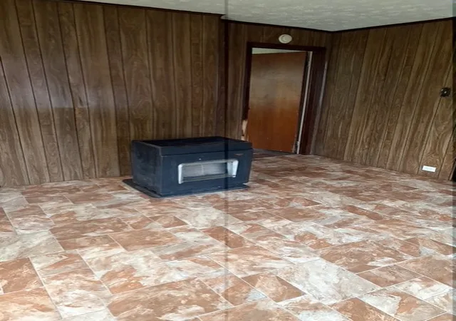 Photo 4 of Single family home for sale at 209 Cook St, Iva, SC 29655 | MLS# 20304317 | Listing updated on 2026-07-27
