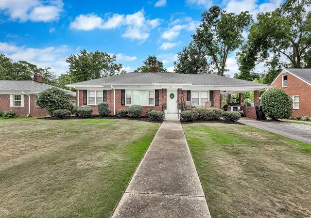 Photo 1 of Single family home for sale at 203 James St, Anderson, SC 29625 | MLS# 20304146 | Listing updated on 2026-09-08