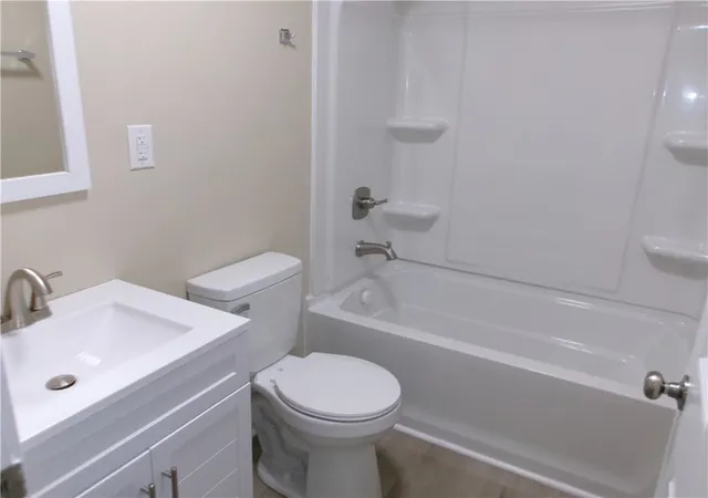 Photo 9 of Single family home for sale at 2914 Pollard Dr, Anderson, SC 29626 | MLS# 20304336 | Listing updated on 2026-09-15
