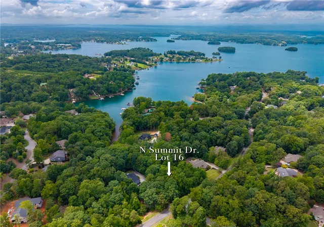 5th image of 00 N Summit Dr, Seneca, SC 29672 | MLS# 20304345