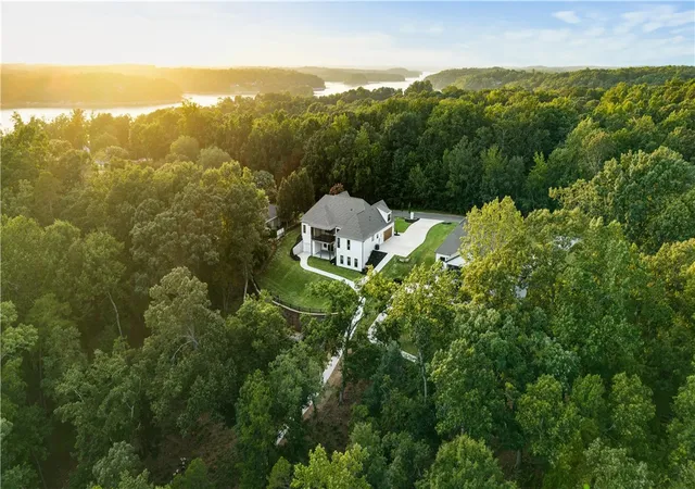 Photo 3 of Single family home for sale at 107 Andrea Pointe, Anderson, SC 29625 | MLS# 20304356 | Listing updated on 2026-09-19
