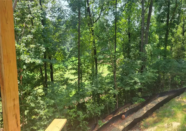 3rd image of 1812 Cross Creek Dr, Seneca, SC 29678 | MLS# 20304353