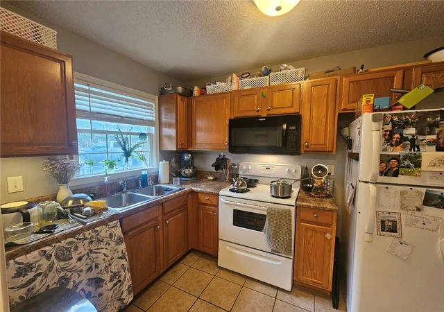 Photo 3 of Townhouse for sale at 1108 Tiger Blvd #159, Clemson, SC 29631 | MLS# 20304271 | Listing updated on 2026-09-11