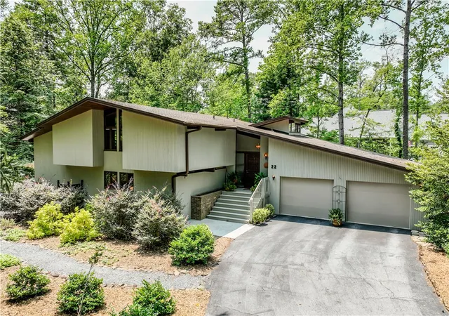2nd image of 22 Blowing Fresh Dr, Salem, SC 29676 | MLS# 20304112