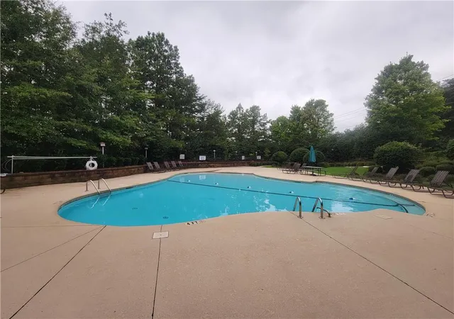 2nd image of 321 Lookover Dr, Anderson, SC 29621