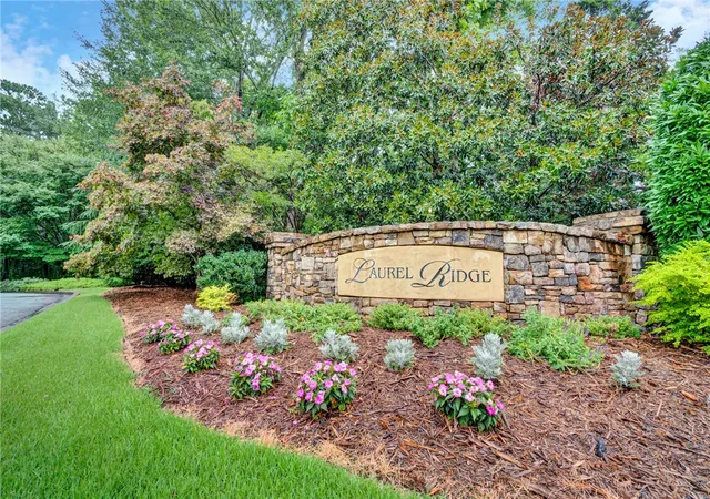 3rd image of 752 Woods Edge Dr, Seneca, SC 29672 | MLS# 20304294