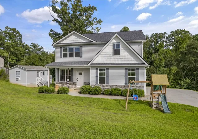 Photo 3 of Sale Pending at 109 Lyman Lake Rd, Lyman, SC 29365 | MLS# 20304451 | Listing updated on 2026-09-08