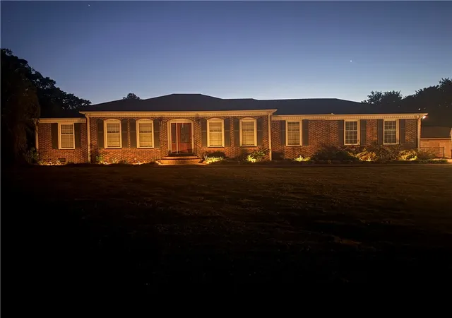 Photo 1 of Single family home for sale at 121 Nautical Way, Anderson, SC 29625 | MLS# 20304457 | Listing updated on 2026-08-06