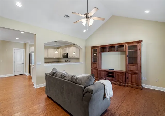 2nd image of 77 Hillsborough Dr, Anderson, SC 29621 | MLS# 20304361