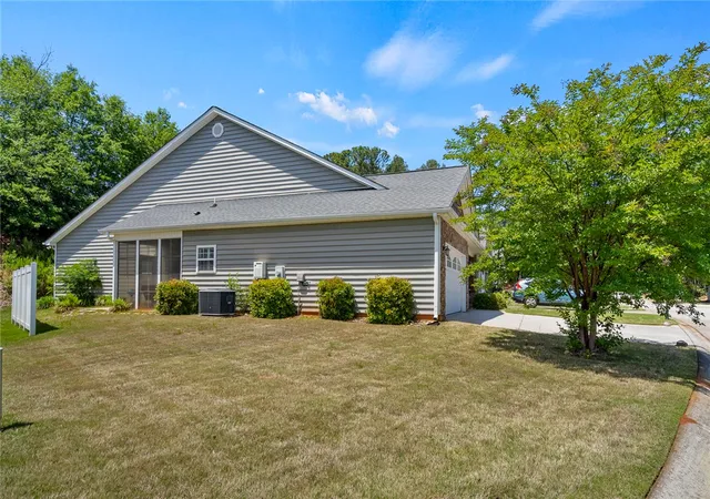 39th image of 77 Hillsborough Dr, Anderson, SC 29621 | MLS# 20304361