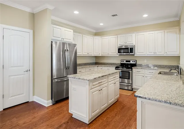 3rd image of 77 Hillsborough Dr, Anderson, SC 29621 | MLS# 20304361