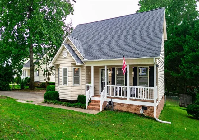 2nd image of 102 Cone Dr, Liberty, SC 29657 | MLS# 20304381