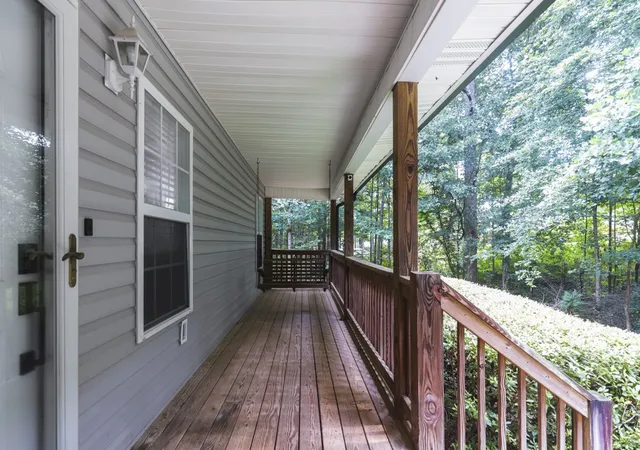Photo 3 of Single family home for sale at 433 Burns Ml Rd, West Union, SC 29696 | MLS# 20304431 | Listing updated on 2026-09-15