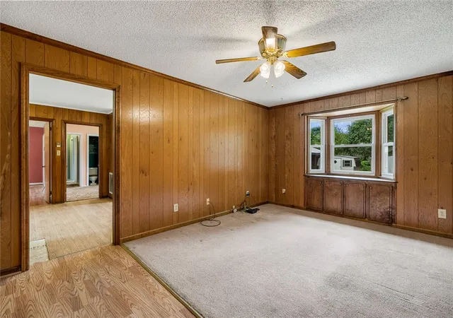 Photo 4 of Single family home for sale at 204 Friendship Ln, Anderson, SC 29624 | MLS# 20304359 | Listing updated on 2026-09-08