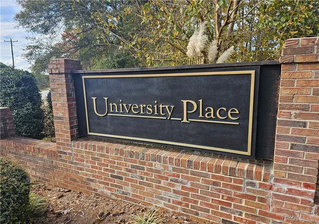 2nd image of 220 Elm St, Clemson, SC 29631