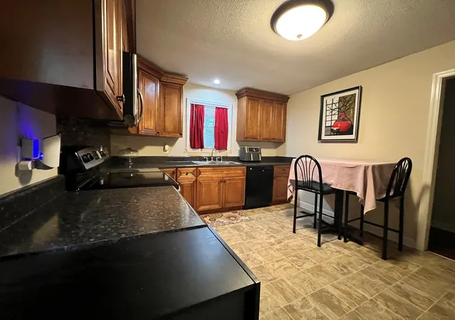 4th image of 1314 Drew Ave, Greenwood, SC 29646 | MLS# 20304497