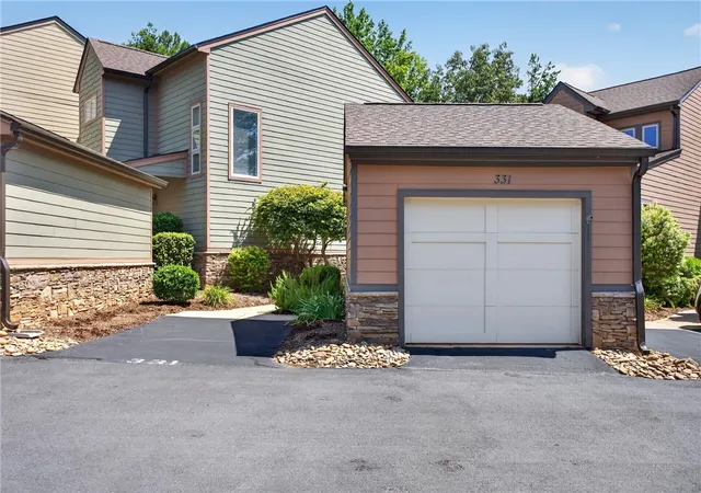 2nd image of 331 Blue Water Wy, West Union, SC 29696 | MLS# 20304161