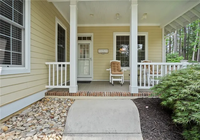 Photo 1 of Single family home for sale at 102 Bowline Ct, Salem, SC 29676 | MLS# 20304384 | Listing updated on 2026-09-17