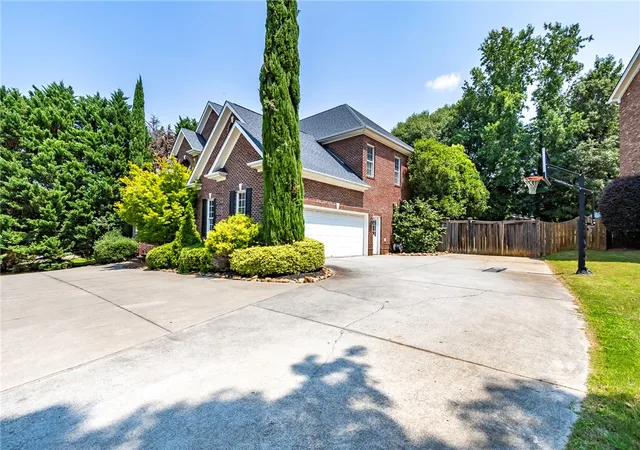 2nd image of 205 Graylyn Dr, Anderson, SC 29621 | MLS# 20304319
