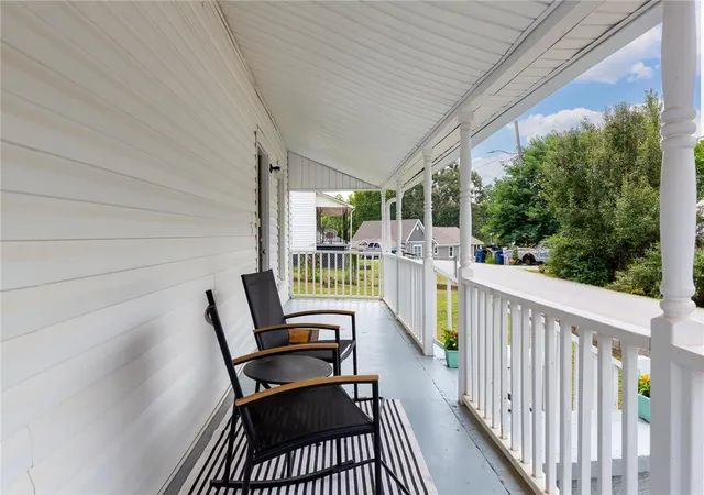 Photo 4 of Single family home for sale at 7 Mccaughrin St, Pelzer, SC 29669 | MLS# 20304503 | Listing updated on 2026-10-05