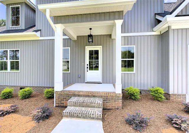 4th image of 112 Whippoorwill Ct, Williamston, SC 29697 | MLS# 20304510