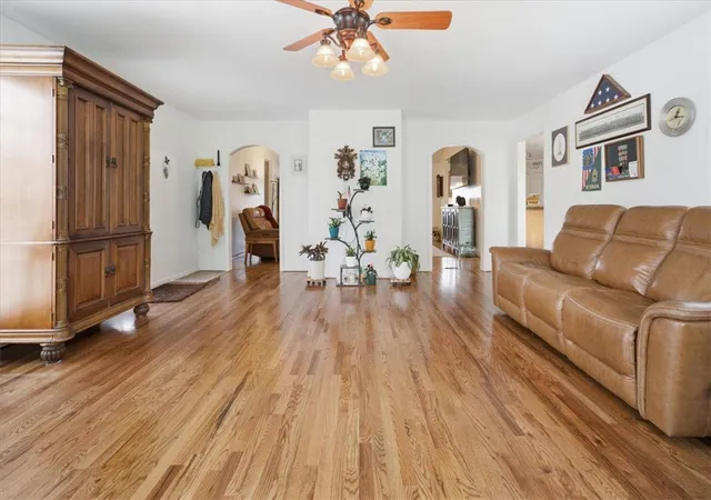 5th image of 117 Morgan Rd, West Union, SC 29696 | MLS# 20304406