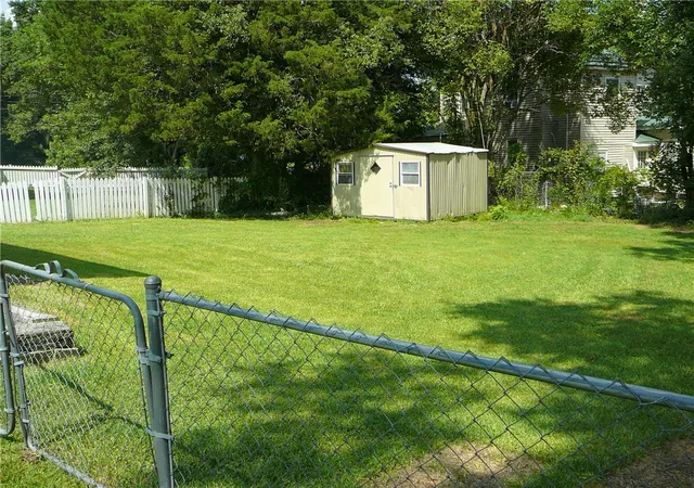Photo 3 of Single family home for sale at 610 Heyward Ave, Honea Path, SC 29654 | MLS# 20304527 | Listing updated on 2026-10-05