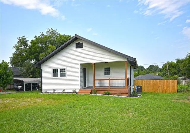 Photo 2 of Single family home for sale at 407 I St, Anderson, SC 29625 | MLS# 20304532 | Listing updated on 2026-09-19