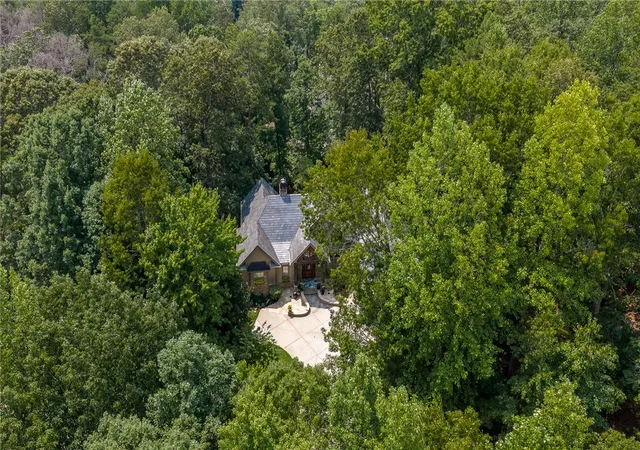 Photo 49 of Single family home for sale at 528 S Point Blvd, Sunset, SC 29685 | MLS# 20304321 | Listing updated on 2026-08-03
