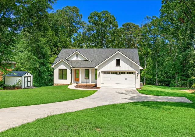2nd image of 516 Winding Wy, Hartwell, GA 30643 | MLS# 20304471
