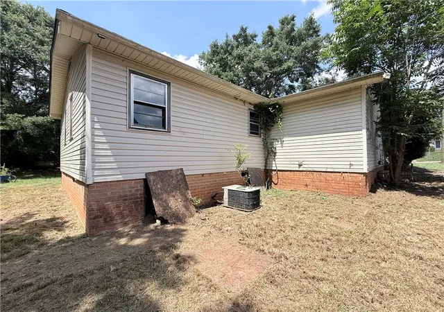 image of 104 Cabot Ct, Spartanburg, SC 29306 | MLS# 20304529