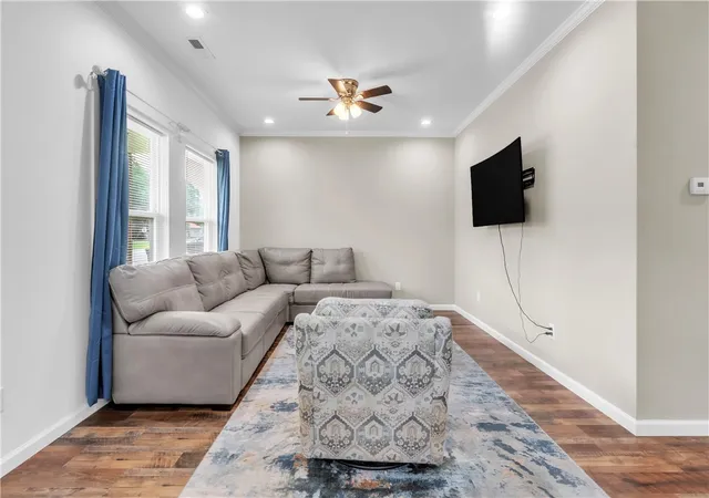 Photo 4 of Single family home for sale at 305 W Broad St, Iva, SC 29655 | MLS# 20304204 | Listing updated on 2026-08-03